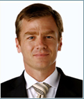 A/Prof. William L Walter MBBS,FRACS (Orth),FAOrthA, Phd (Surgery)
